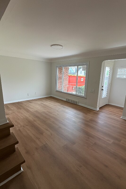 Foto del edificio - 18205 Dalewood Ave