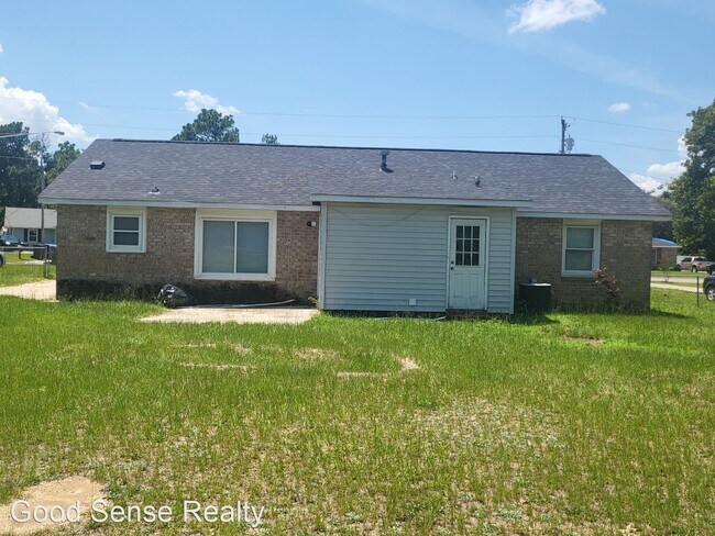 Foto del edificio - 3 br, 1.5 bath House - 4108 Shortleaf Ct