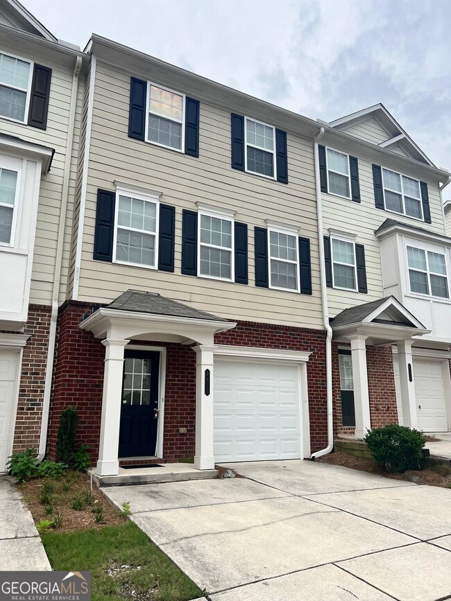 Building Photo - 6877 Slate Stone Way SE