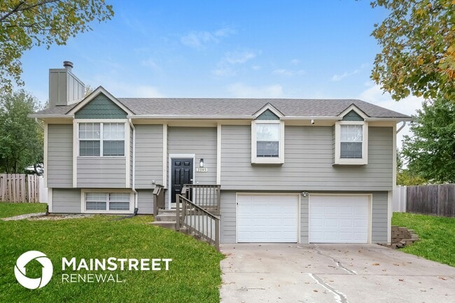 Building Photo - 2145 NE Concord St