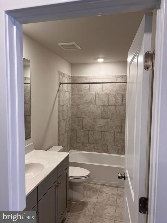 Foto del edificio - 13927 Anderson Gdn Rd