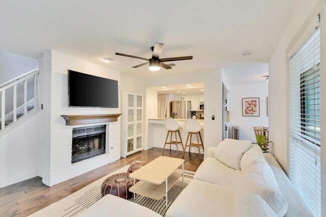 Foto del edificio - 11301 Jollyville Rd