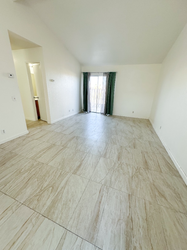 Building Photo - 73874 Sunnyvale Dr