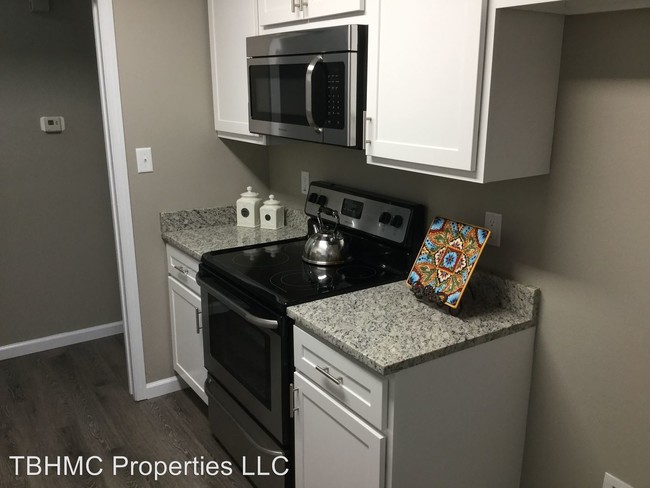 Foto del edificio - 232 Highland Village Dr
