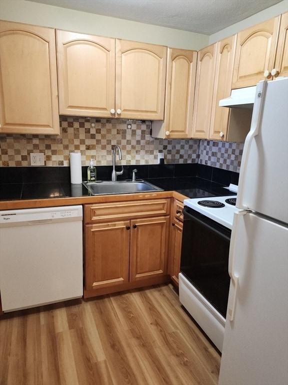 Building Photo - 135 Q E Main St