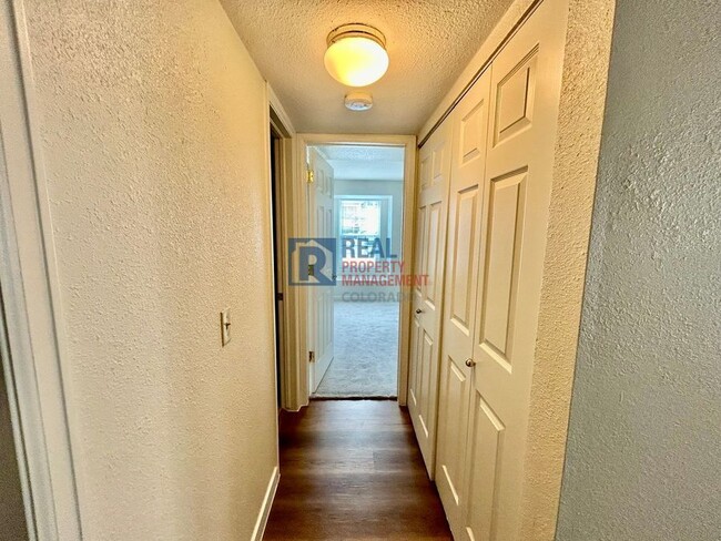 Building Photo - 6860 Xavier Cir