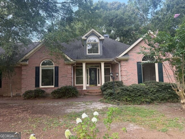 Building Photo - 307 Centennial Rd