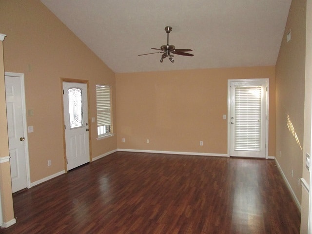 Building Photo - 610 Freedom Ct
