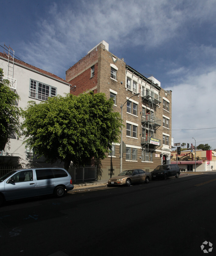 301 Witmer St - Fountain Apartments