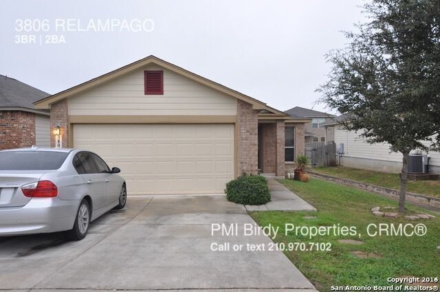 Building Photo - 3806 Relampago