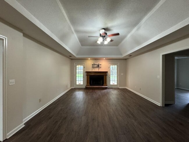 Building Photo - 102 S Gala Ct