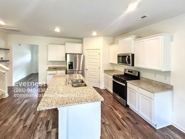 Building Photo - 1301 Chelsea Pk Trl