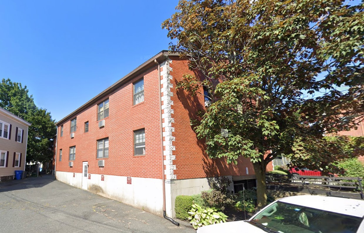Primary Photo - 1 Fountain St