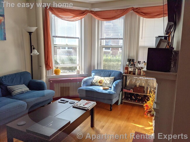 Photo - 331 Harvard St Apartment
