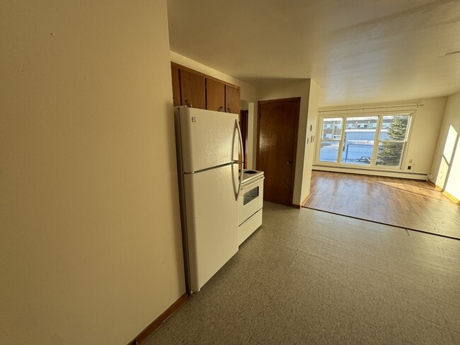 Building Photo - 162 McSweeney Ave