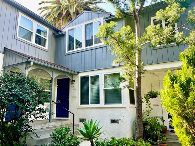 Front - 1725 1/2 Malcolm Ave