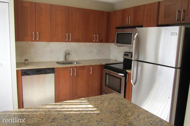 Foto del edificio - 2 br, 2.5 bath Townhome - 6646 Via Regina ...
