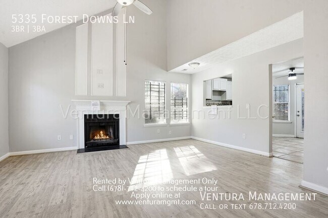 Foto del edificio - 5335 Forest Downs Ln