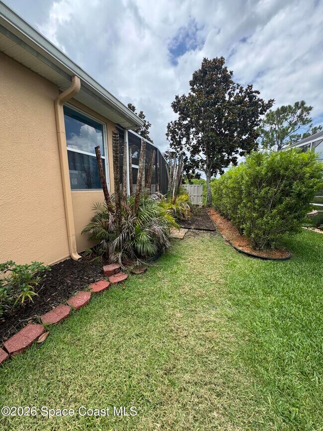 Foto del edificio - 5900 Herons Landing Dr