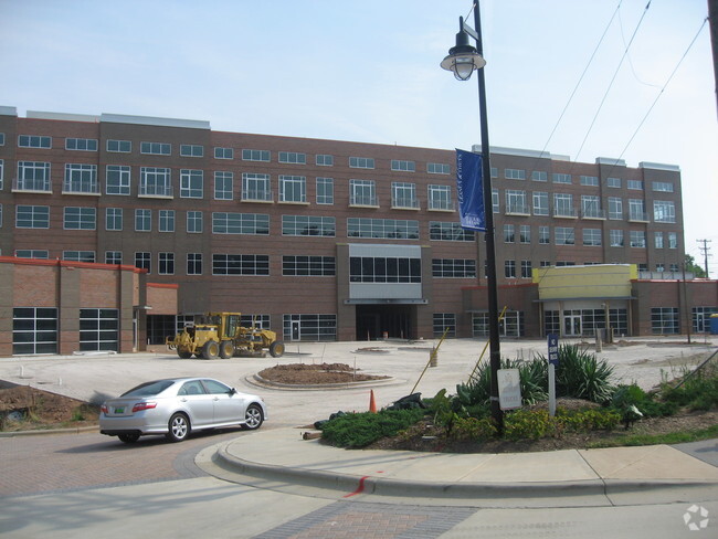 Building Photo - The Flats - Exchange on Erwin