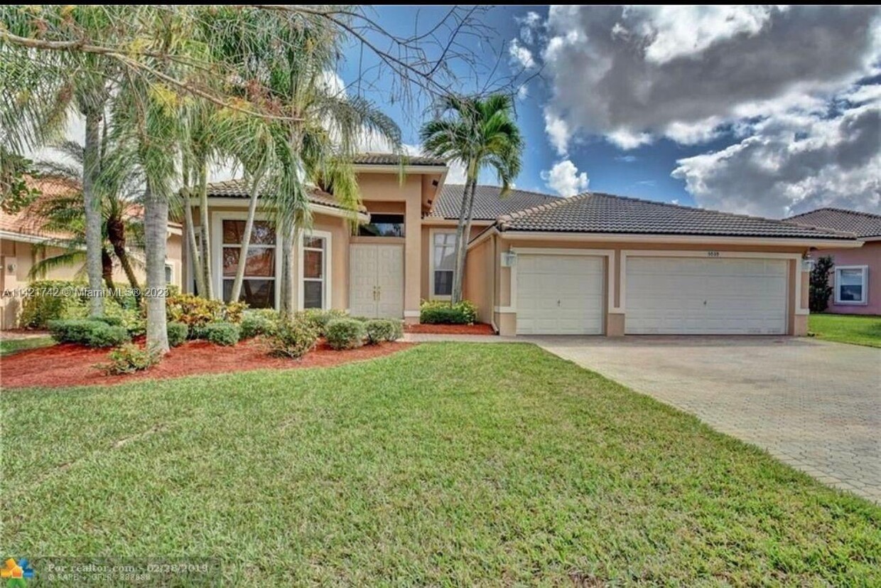 Foto principal - 5039 NW 124th Way