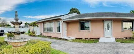 Building Photo - 1181 SW 76th Ave