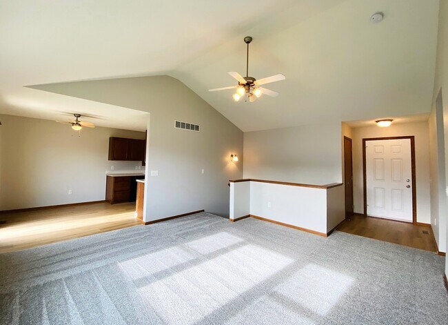 Building Photo - 8801 Leighton Ave