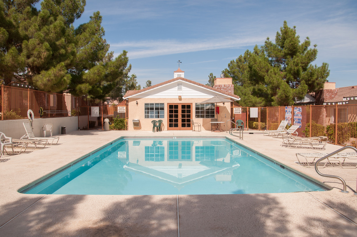 Foto principal - 6115 W Harmon Ave
