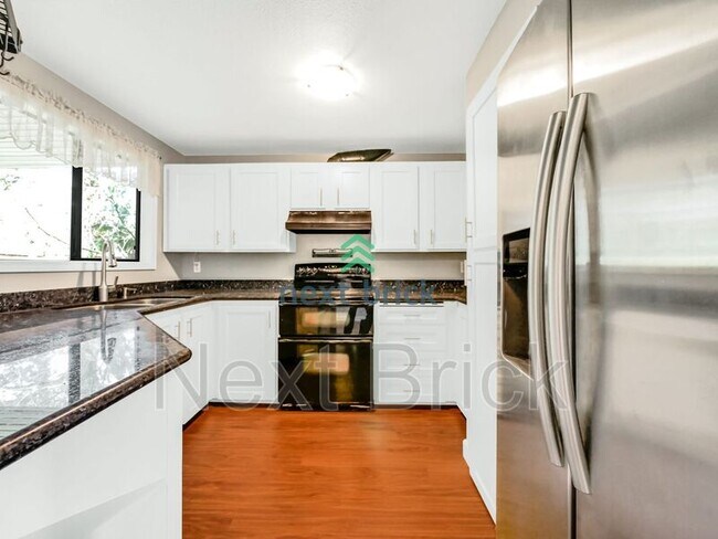 Foto del edificio - 12229 100th Ave NE