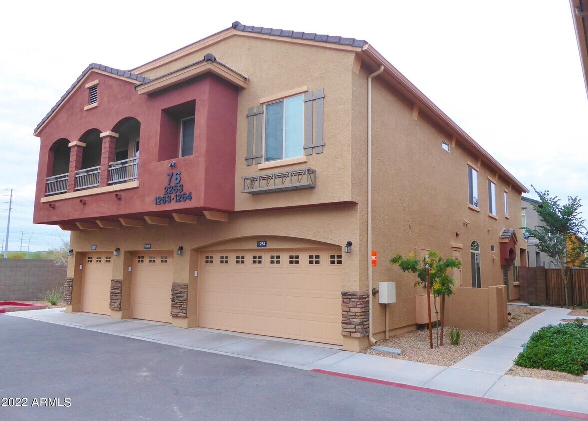 2150 W Alameda Rd, Phoenix, AZ 85085 Townhouse for Rent in Phoenix