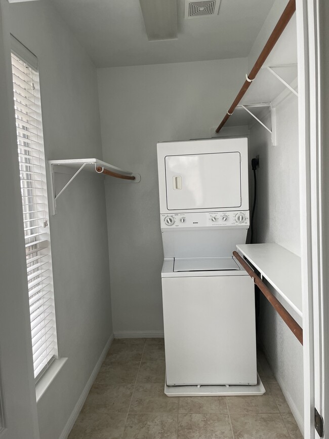 Laundry - In unit washer/dryer - 1813 W 8th St