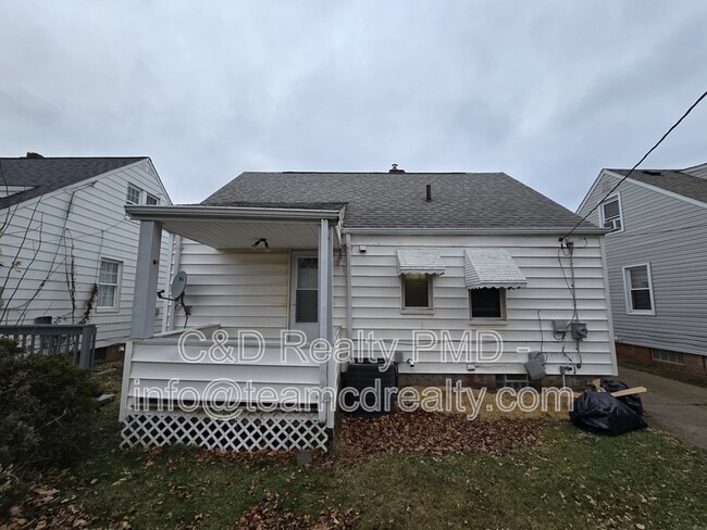 Building Photo - 9406 McCracken Rd