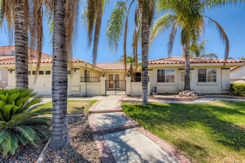 42105 Shadow Lane House Rental in Hemet, CA