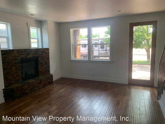 Building Photo - 3 br, 2.5 bath House - 20626 Silas Dr.