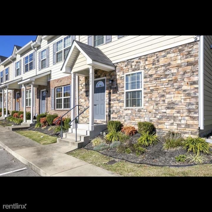 2 br, 2.5 bath Townhome 2007 Pinecrest Dr Townhome Rentals in
