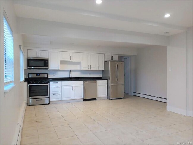 Foto del edificio - 838 Wilcox Ave
