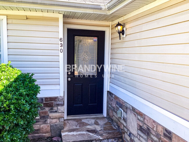 Foto del edificio - 630 Morrow Rd