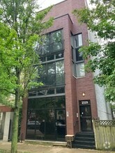 Building Photo - 2325 W Huron St