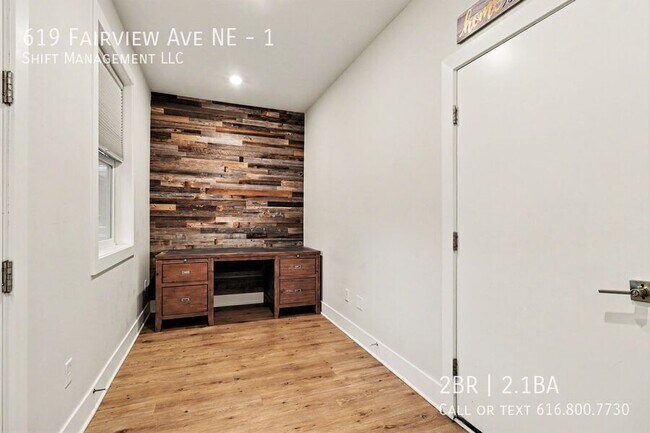 Foto del edificio - 619 Fairview Ave NE