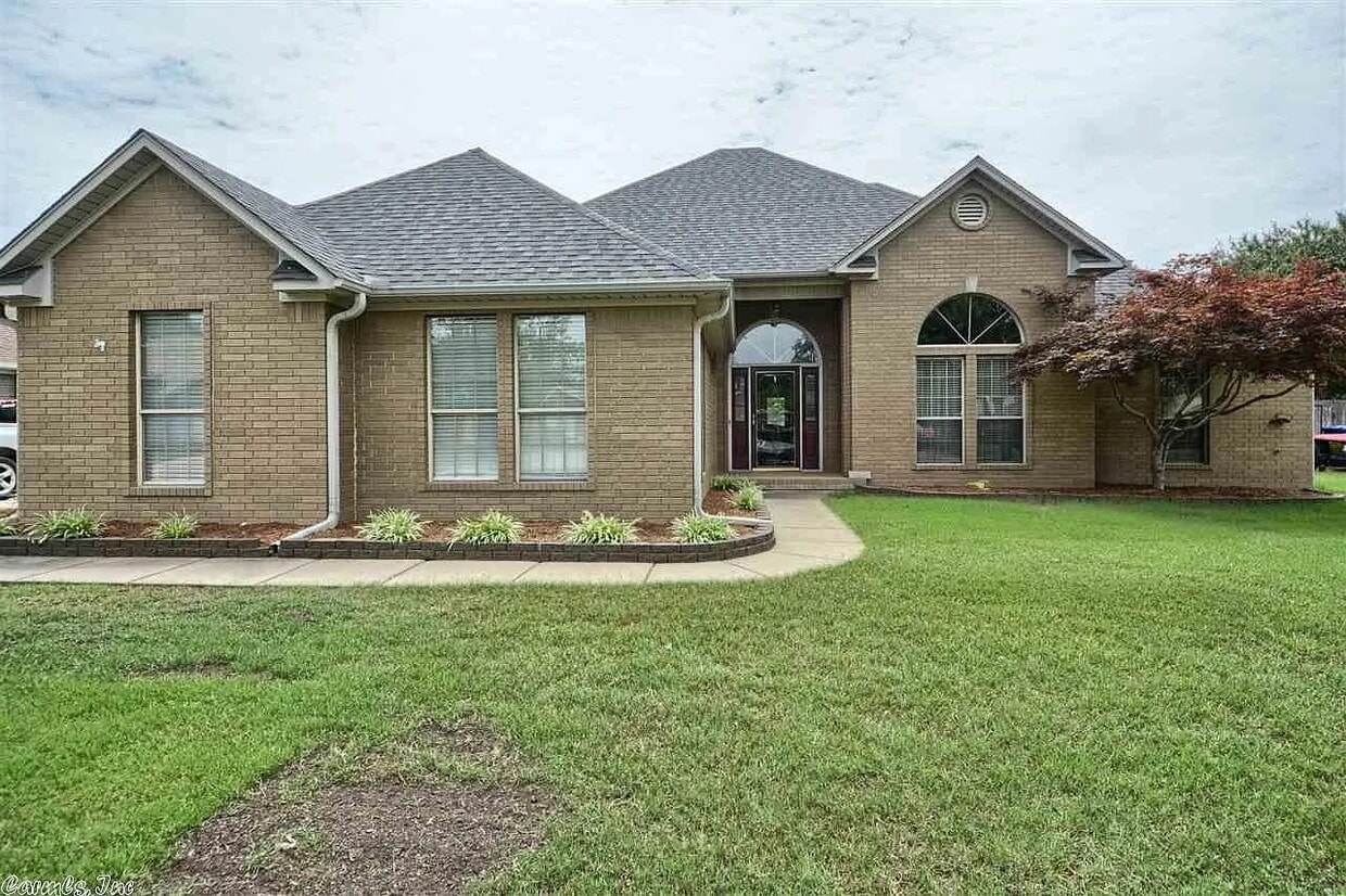 Primary Photo - 3045 Crawford Loop