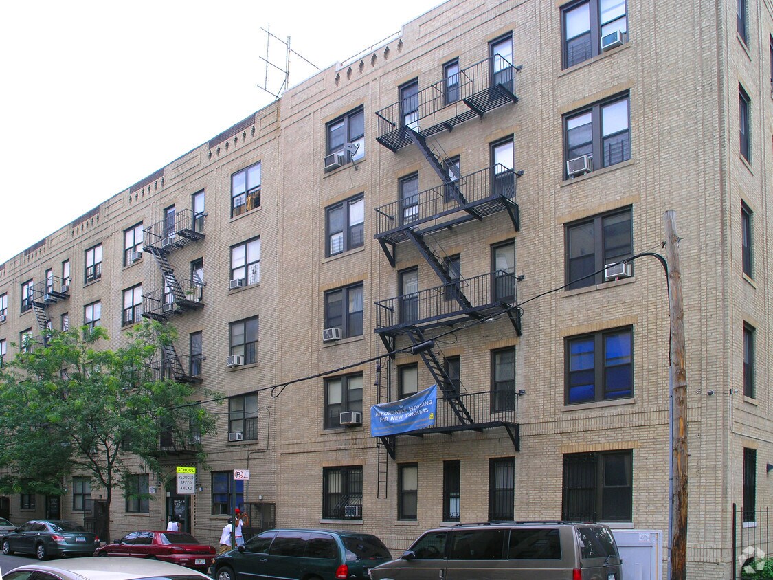 Foto del edificio - 1048 Sheridan Ave