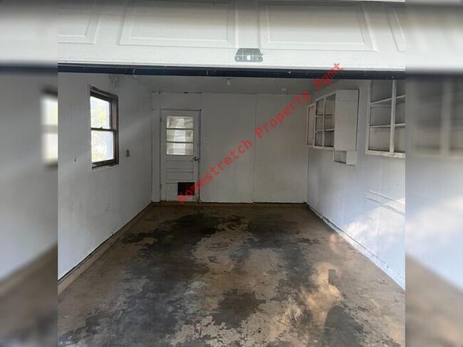 Foto del edificio - 6827 Knoll Ave.