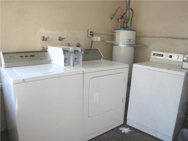 Laundry Facilities - 1837 E Colorado Blvd