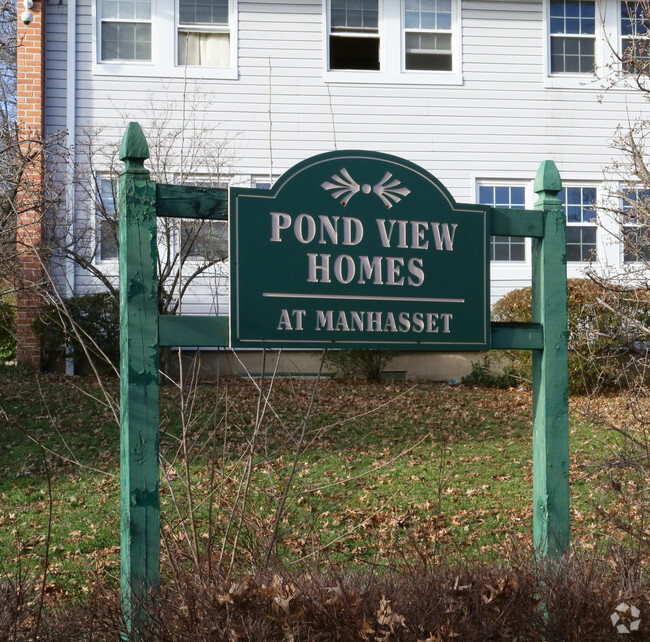 Foto del edificio - Pond View Homes