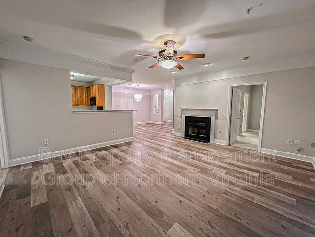Foto del edificio - 11322 Westbrook Mill Ln