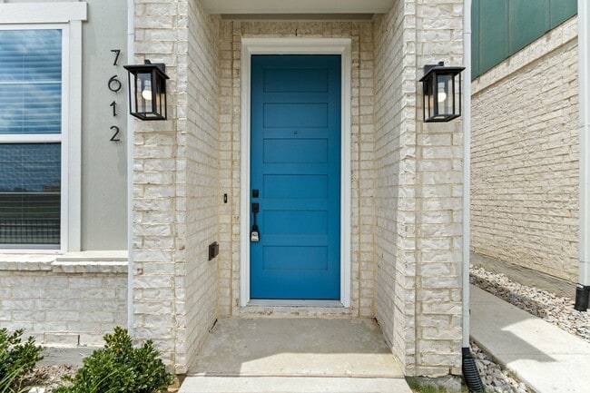 Building Photo - Easy Living in North Richland Hills