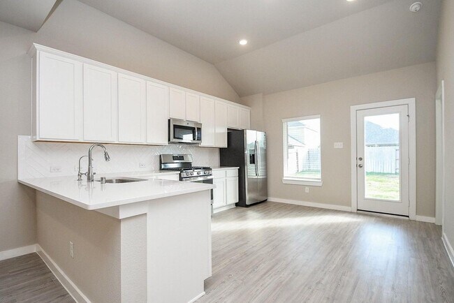 Building Photo - 21631 Coral Mist Dr