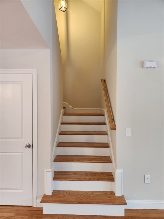 Foto del edificio - 30 Aspen Dr