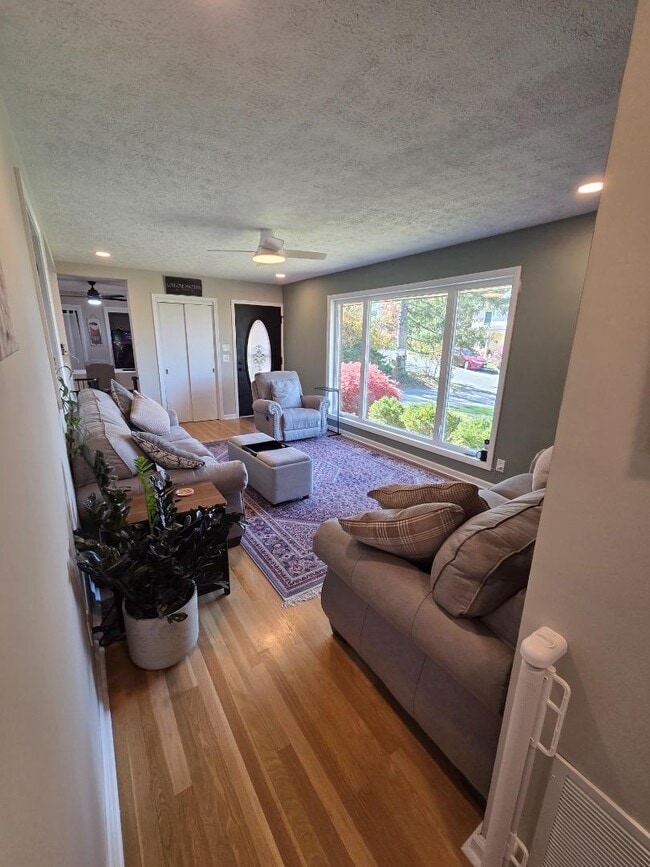 Photo - 100 9th Ave Apartment