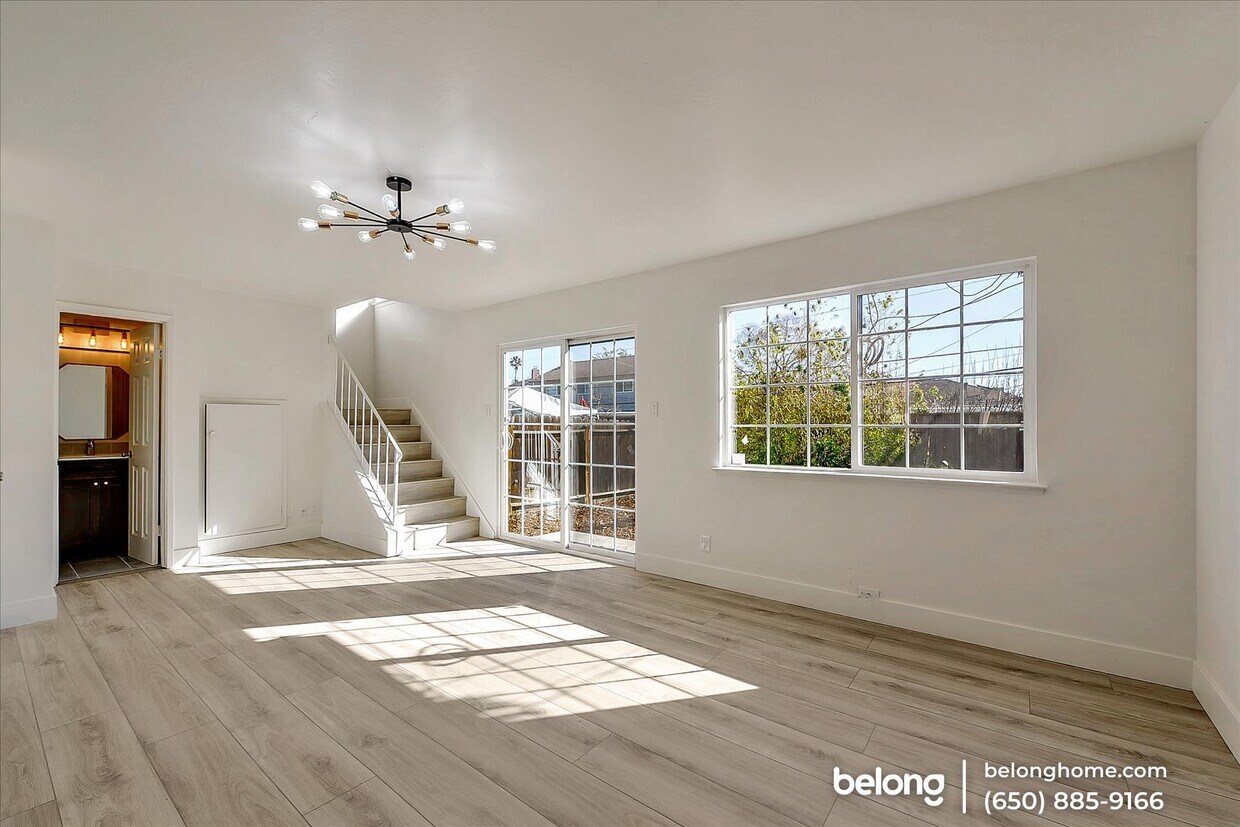 Primary Photo - 1238 Flora Ave
